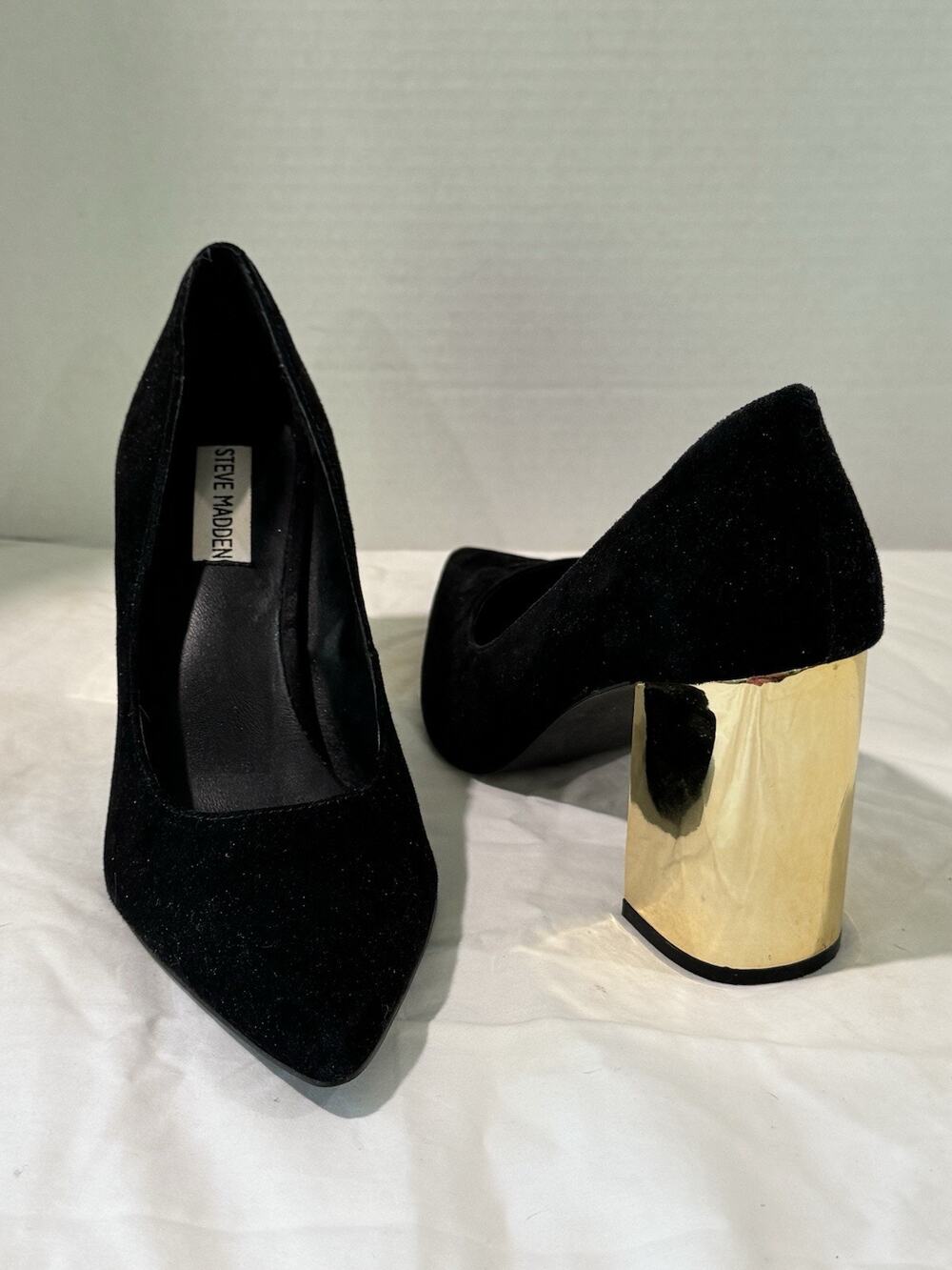 STEVE MADDEN POINTUR Black Suede Gold Chunky Block Heel Pumps Shoes Size 7.5